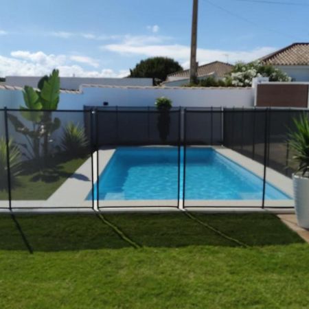 Palapa Garden Alojamientos, Piscina Privada Y Cerca Del Mar Chiclana de la Frontera Exterior photo